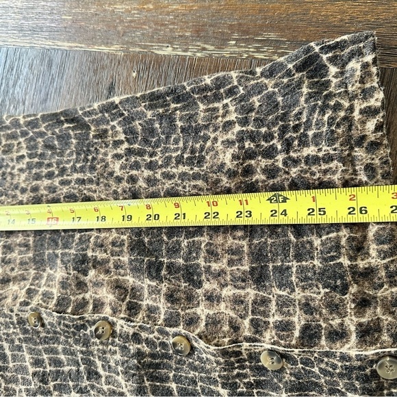 Animal Print Kenneth Cole Cardigan Mob Wife Boho Y2K  Size Small EUC - Picture 4 of 8